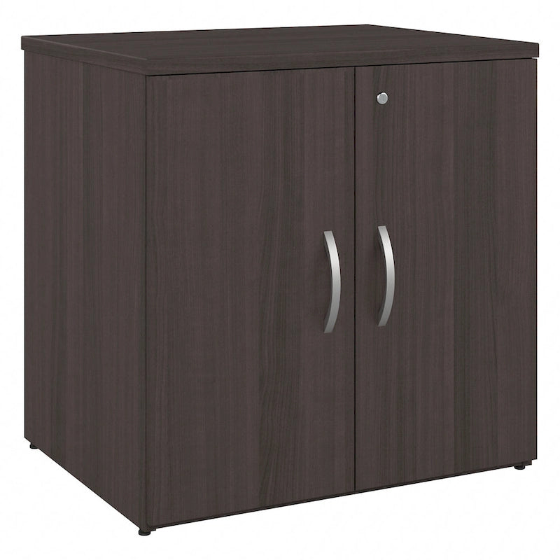 Armario de oficina con puertas Studio C de Bush Business Furniture