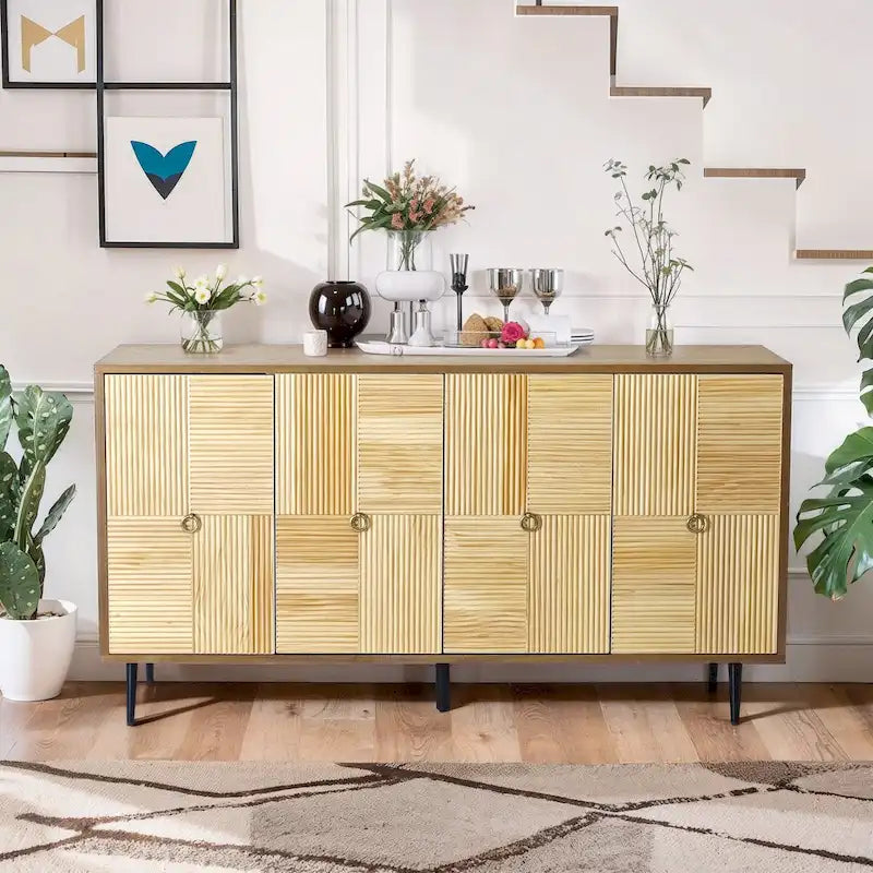 Elegante gabinete vintage de 4 puertas