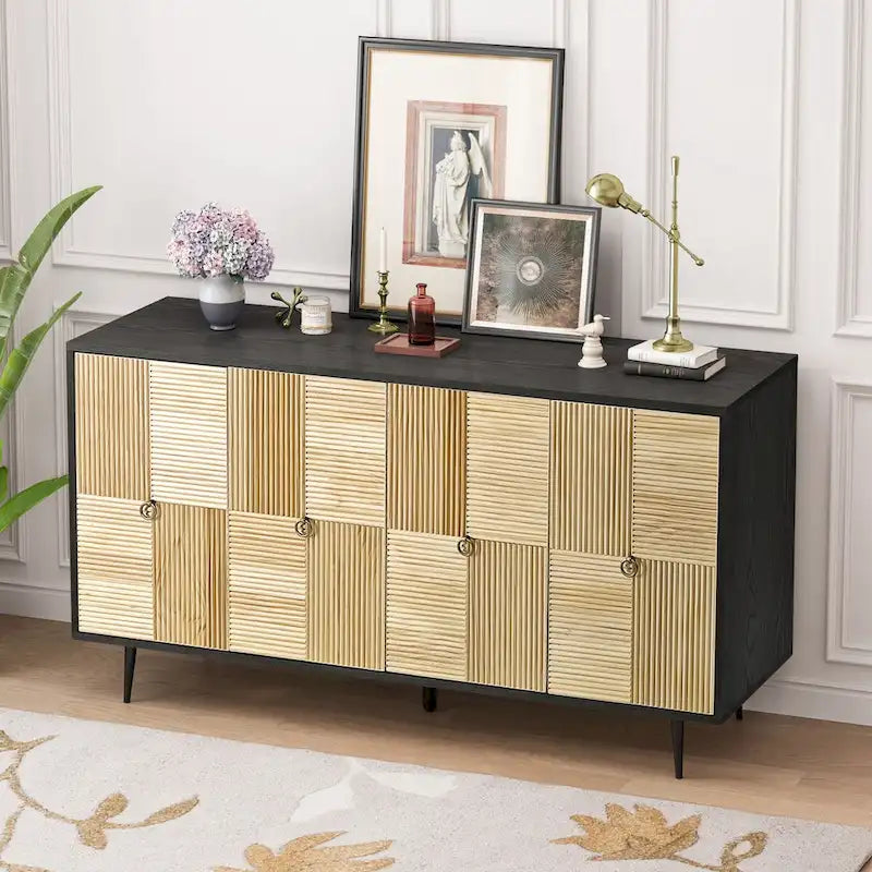 Elegante gabinete vintage de 4 puertas