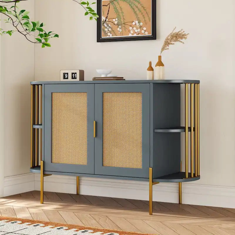 Aparador de comedor elegante curvo de 2 puertas con ribete dorado y puertas de ratán tejido para comedor