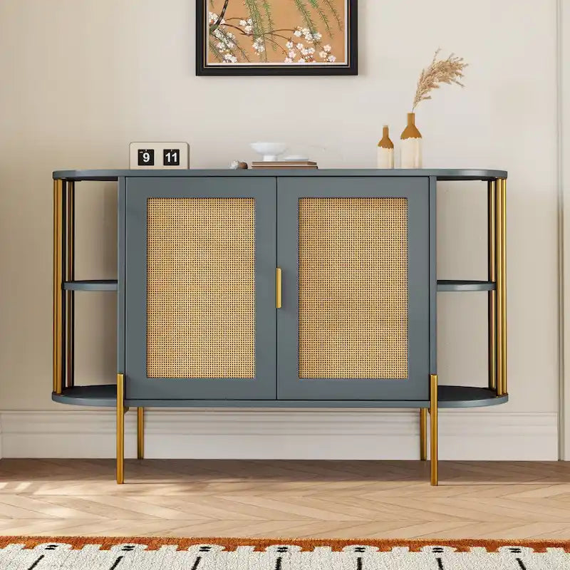 Aparador de comedor elegante curvo de 2 puertas con ribete dorado y puertas de ratán tejido para comedor