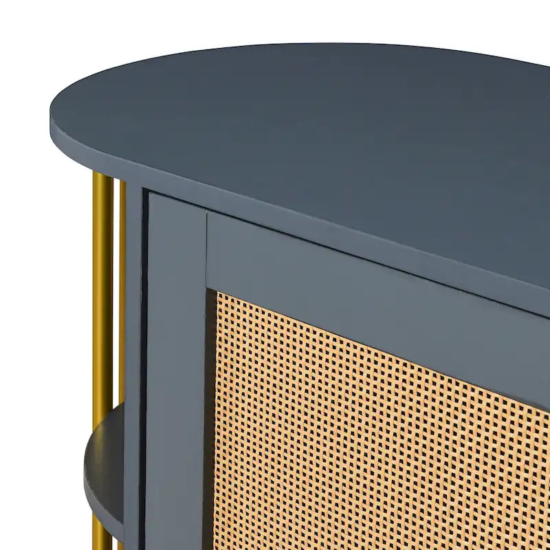 Aparador de comedor elegante curvo de 2 puertas con ribete dorado y puertas de ratán tejido para comedor